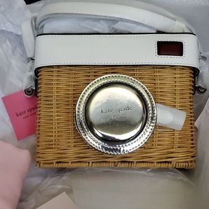 Kate spade 3 wicker sold out , sold 2 already